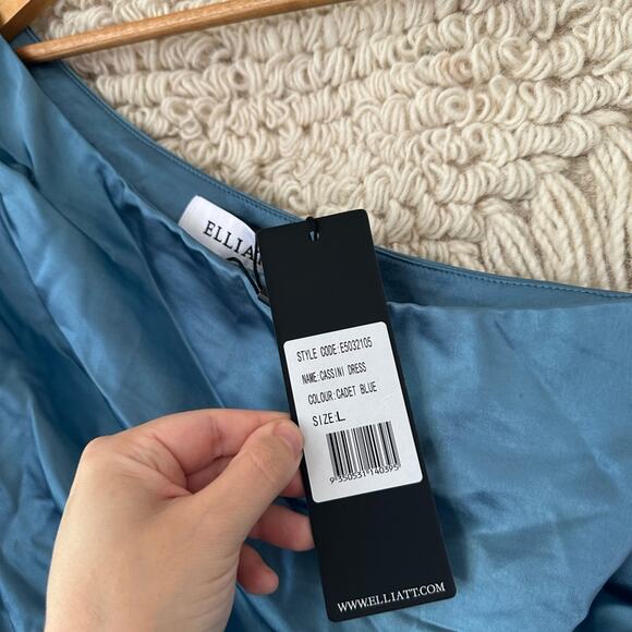 NWT: Elliatt Cassini Dress - Picture 3 of 9